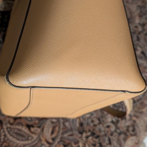 Tory Burch Elegant Brown Tan Shoulder Tote Bag In Good Condition W/flaws - Picture 6 of 14